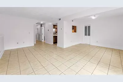 15 Marion Street #D, Boston, MA 02131 - Photo 6