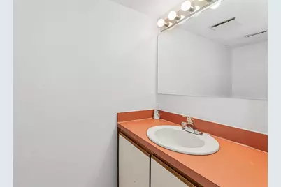 15 Marion Street #D, Boston, MA 02131 - Photo 10
