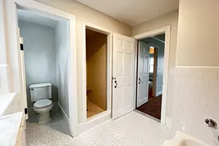 200 Highcrest Rd, Fall River, MA 02720 - Photo 24