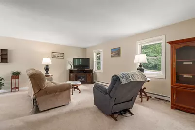 42 Jessica Way, Northbridge, MA 01534 - Photo 6