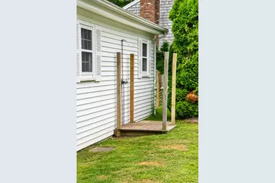 25 Deepwood Dr, Falmouth, MA 02536 - Photo 14