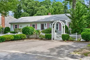 25 Deepwood Dr, Falmouth, MA 02536 - Photo 2