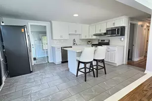 2 McFarlin Rd, Carver, MA 02330 - Photo 6