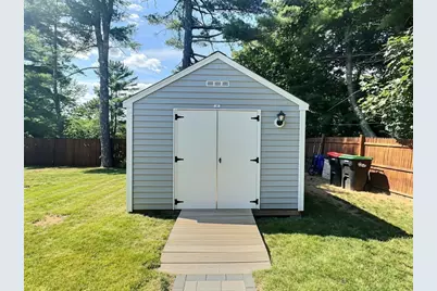 2 McFarlin Rd, Carver, MA 02330 - Photo 32