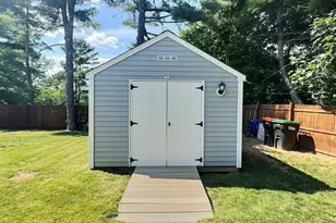 2 McFarlin Rd, Carver, MA 02330 - Photo 32