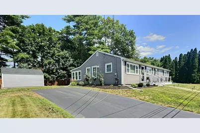 2 McFarlin Rd, Carver, MA 02330 - Photo 2