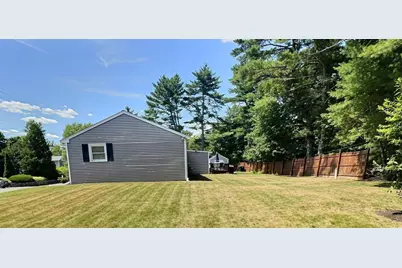2 McFarlin Rd, Carver, MA 02330 - Photo 34