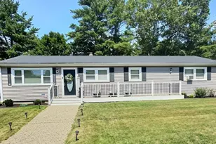 2 McFarlin Rd, Carver, MA 02330 - Photo 1