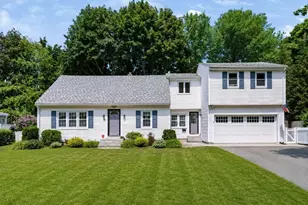 36 Myrtle Ave, Newburyport, MA 01950 - Photo 2