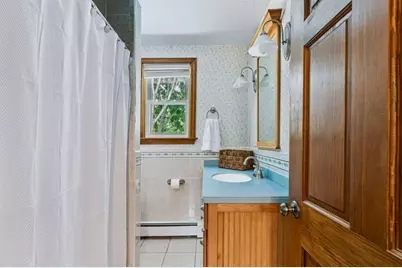 36 Myrtle Avenue, Newburyport, MA 01950 - Photo 24