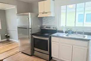 11 Stow Rd, Boston, MA 02126 - Photo 6