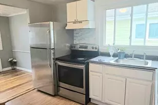 11 Stow Rd, Boston, MA 02126 - Photo 6