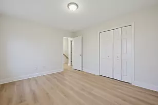 18 Bullard Ave, Worcester, MA 01605 - Photo 28