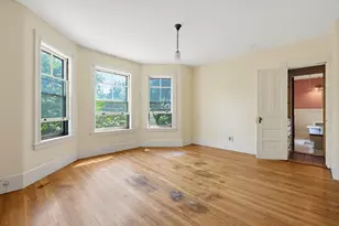 7 Baker St, Worcester, MA 01603 - Photo 32