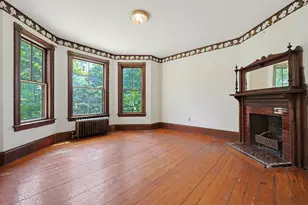 7 Baker St, Worcester, MA 01603 - Photo 8