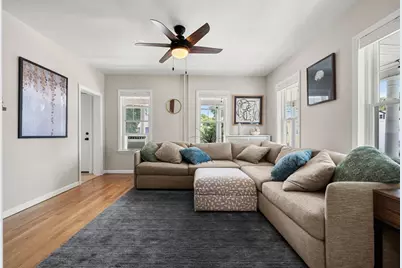 90 Forest St, Melrose, MA 02176 - Photo 14