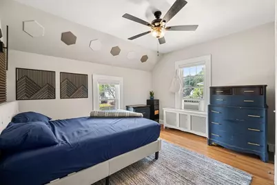 90 Forest St, Melrose, MA 02176 - Photo 28