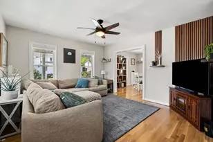 90 Forest St, Melrose, MA 02176 - Photo 12