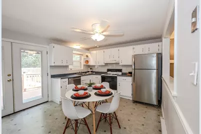 15 Orchard Ave #B, Haverhill, MA 01830 - Photo 8