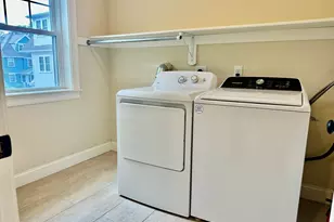 299 Cabot St, Newton, MA 02460 - Photo 12