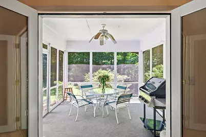 25 Echo Hill Rd, Amherst, MA 01002 - Photo 10