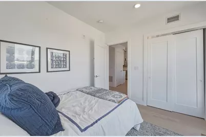 20 W 5th St #3I, Boston, MA 02127 - Photo 16