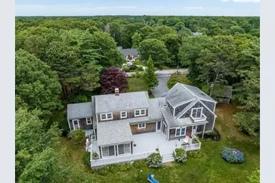 11 Barnes Lane, Yarmouth, MA 02673 - Photo 2