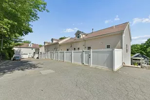 110 Coolidge Hill Rd, Watertown, MA 02472 - Photo 18
