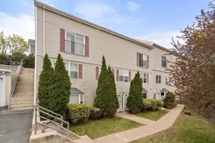 110 Coolidge Hill Rd, Watertown, MA 02472 - Photo 18