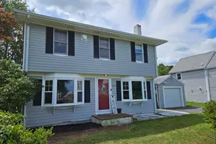 114 Pearl St, Dartmouth, MA 02748 - Photo 2