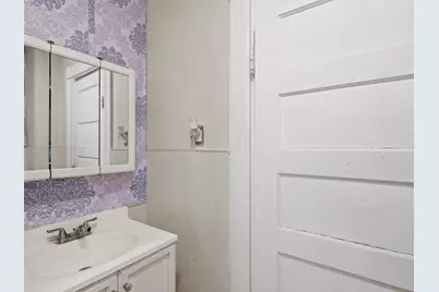72 Sagamore Ave, Chelsea, MA 02150 - Photo 14