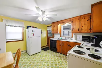 57 Arthur Street, Springfield, MA 01104 - Photo 10