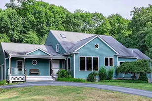 4 Mallard Dr, Medway, MA 02053 - Photo 1