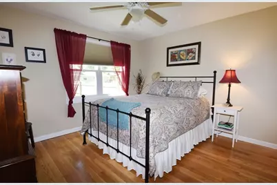 34 Thirteenth Ave, Halifax, MA 02338 - Photo 22