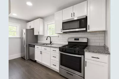 5 Canal St, Millbury, MA 01527 - Photo 16
