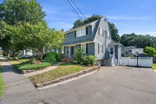 26 Hawthorn Ave, Needham, MA 02492 - Photo 16