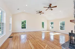 333 Chestnut St, Wilmington, MA 01887 - Photo 16