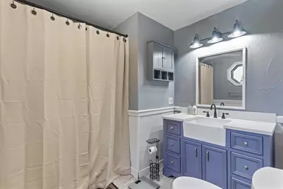 93 Pine St, Leicester, MA 01524 - Photo 12