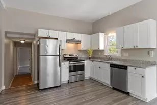 35 Cedar St, Gardner, MA 01440 - Photo 16