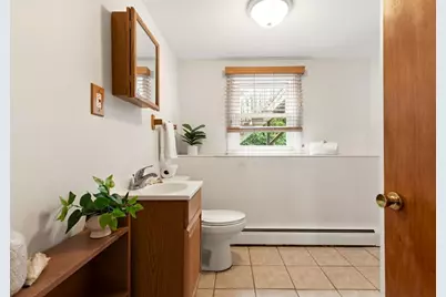 4 Eileen Rd, Peabody, MA 01960 - Photo 24
