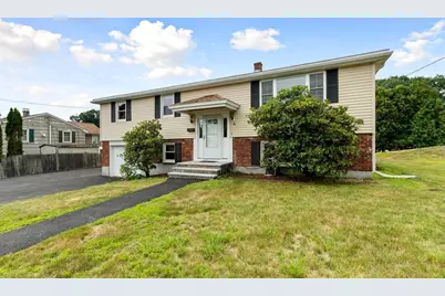 4 Eileen Rd, Peabody, MA 01960 - Photo 1