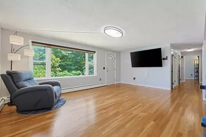 5 Rainville Ave, Fitchburg, MA 01420 - Photo 2