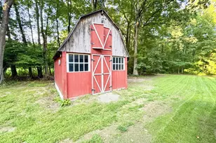 181 Dresser Hill Rd, Dudley, MA 01571 - Photo 16