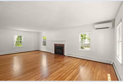 4 Berrywood Ln, Beverly, MA 01915 - Photo 6