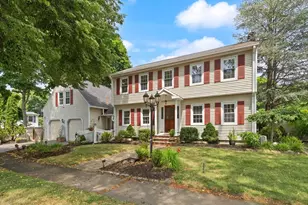 4 Berrywood Ln, Beverly, MA 01915 - Photo 1
