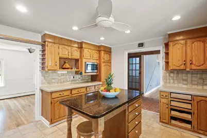 4 Berrywood Ln, Beverly, MA 01915 - Photo 10