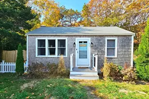 93 Ploughed Neck Rd, Sandwich, MA 02537 - Photo 2