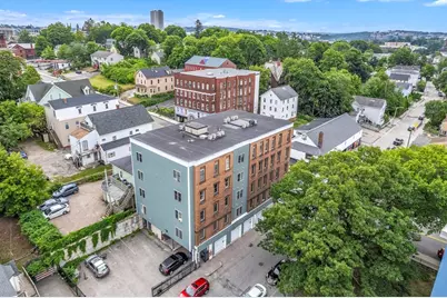 257 Pleasant St #7, Worcester, MA 01609 - Photo 30