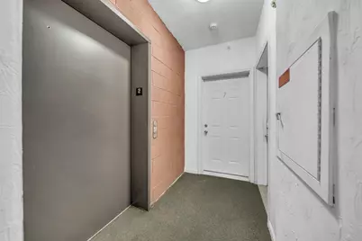 257 Pleasant St #7, Worcester, MA 01609 - Photo 2