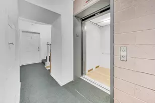 257 Pleasant St, Worcester, MA 01609 - Photo 20